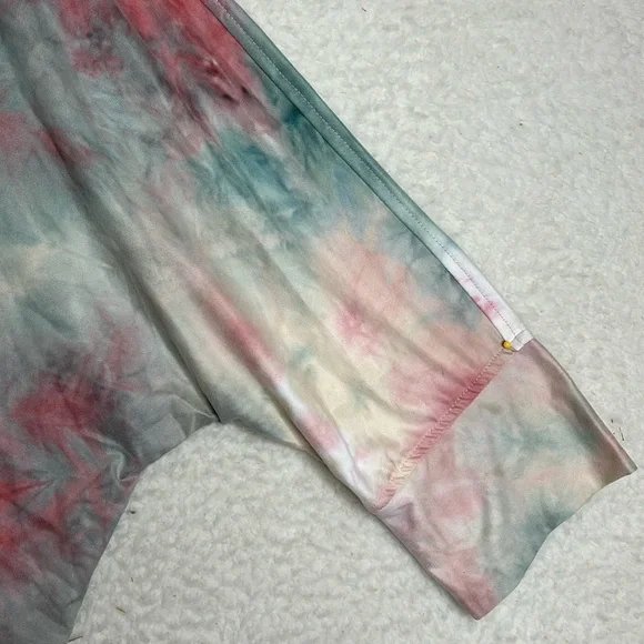 Tie-Dye V-Neck Women's Top - Picture 5 of 8